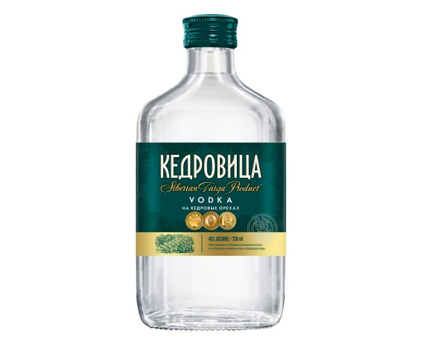 Водка КЕДРОВИЦА на кедровых орешках 250мл / интернет-магазин напитков Лоза в Улан-Удэ