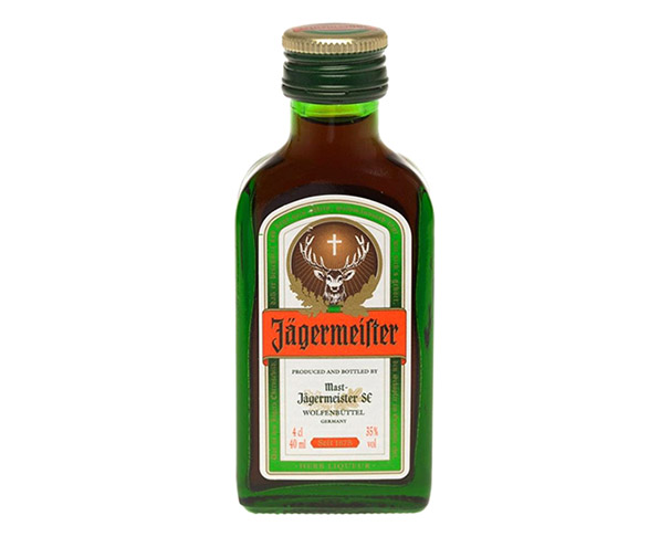 Ликер ЯГЕРМЕЙСТЕР 35% 40мл / интернет-магазин напитков Лоза в Улан-Удэ