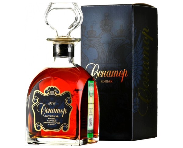 Коньяк России ДЕРБЕНТ Сенатор КС 700мл п/у / интернет-магазин напитков Лоза в Улан-Удэ