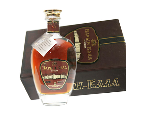 Коньяк России ДЕРБЕНТ Нарын-Кала КС 700мл п/у / интернет-магазин напитков Лоза в Улан-Удэ