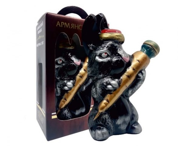 Коньяк СЕМЬ ЗВЕЗД КВ 7лет Кролик 40% 330мл п/у / интернет-магазин напитков Лоза в Улан-Удэ