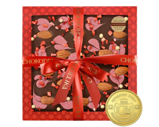 Шоколад ШОКОДЕЛИКА темный Клубника с миндалем 200г / интернет-магазин напитков Лоза в Улан-Удэ