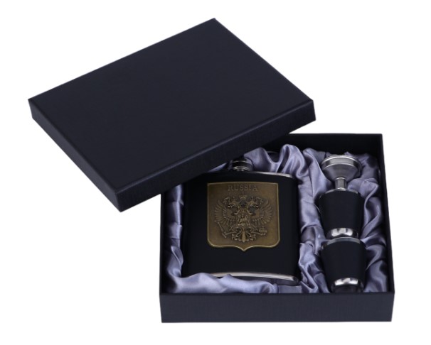 Набор подарочный 4в1 Герб России(фляжка 210мл+ воронка+ 2 рюмки) 513754 / интернет-магазин напитков Лоза в Улан-Удэ