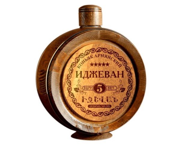 Коньяк ИДЖЕВАН 5 лет 40% 700мл п/у (деревянный бочонок) / интернет-магазин напитков Лоза в Улан-Удэ