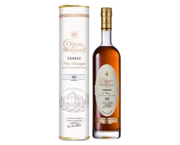 Коньяк ШАТО де МОНТИФО Птит Шампань XO 700мл п/у / интернет-магазин напитков Лоза в Улан-Удэ